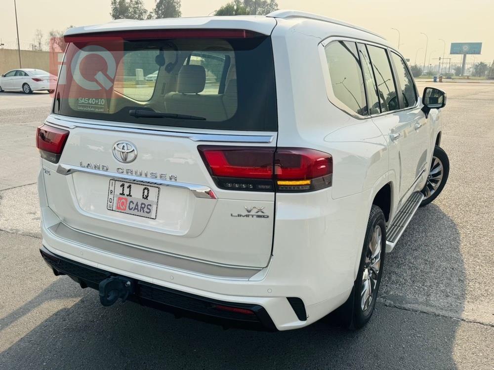 تويوتا لاندكروزر